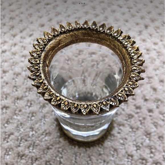 vintage antique vanity glass holder with gold metal filligree leaves - Picture 2 of 8